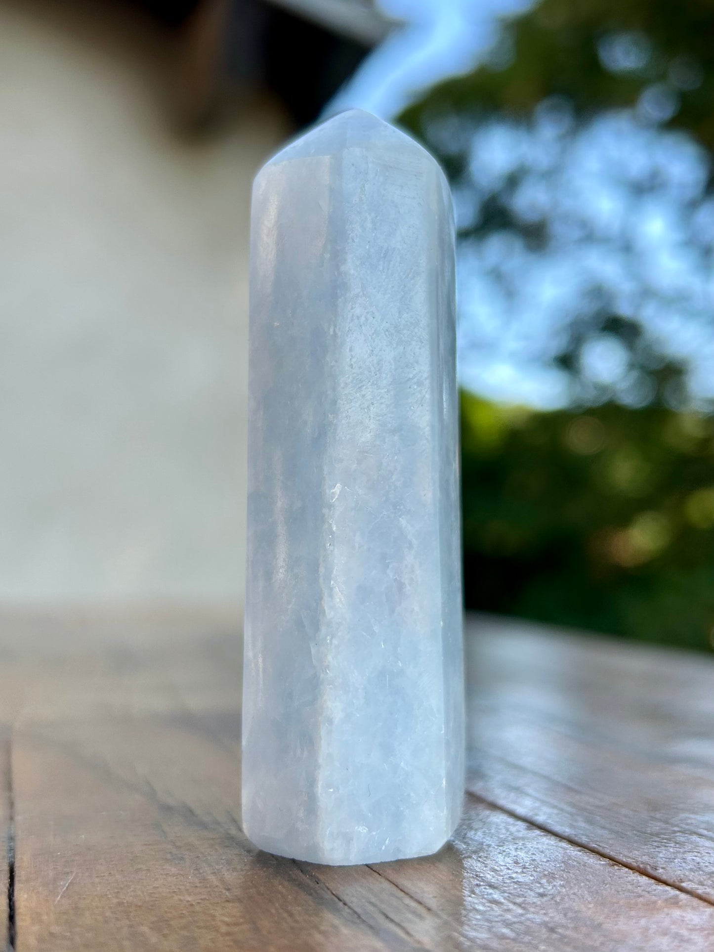 Pointe en Calcite Bleue – Apaisement & Communication
