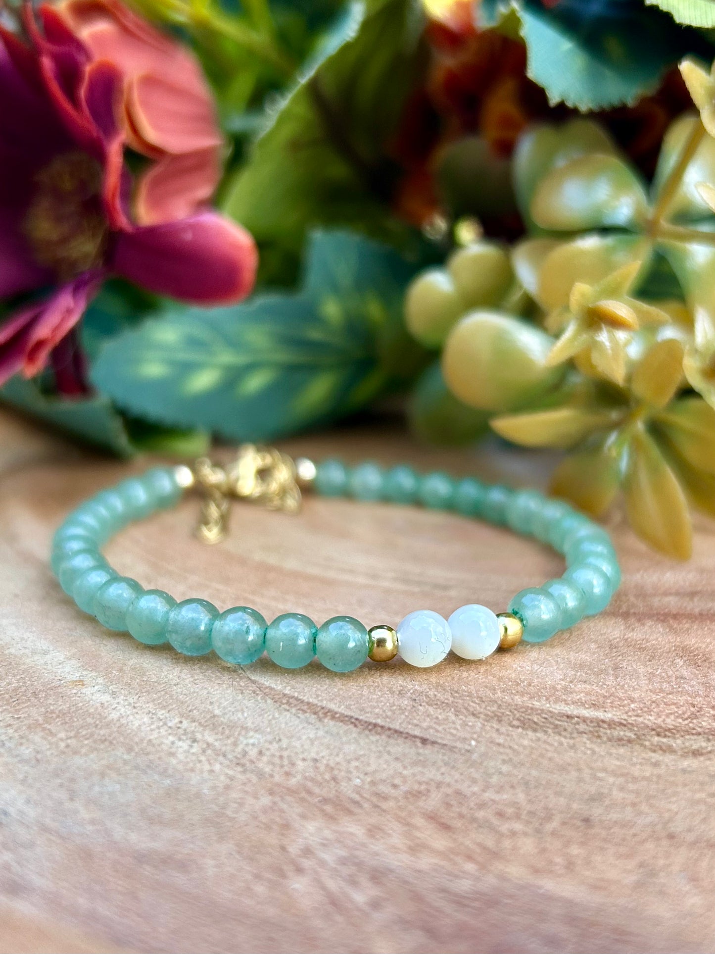 Bracelet Aventurine Verte & Nacre – Perles 4 mm | Chance & Harmonie du cœur