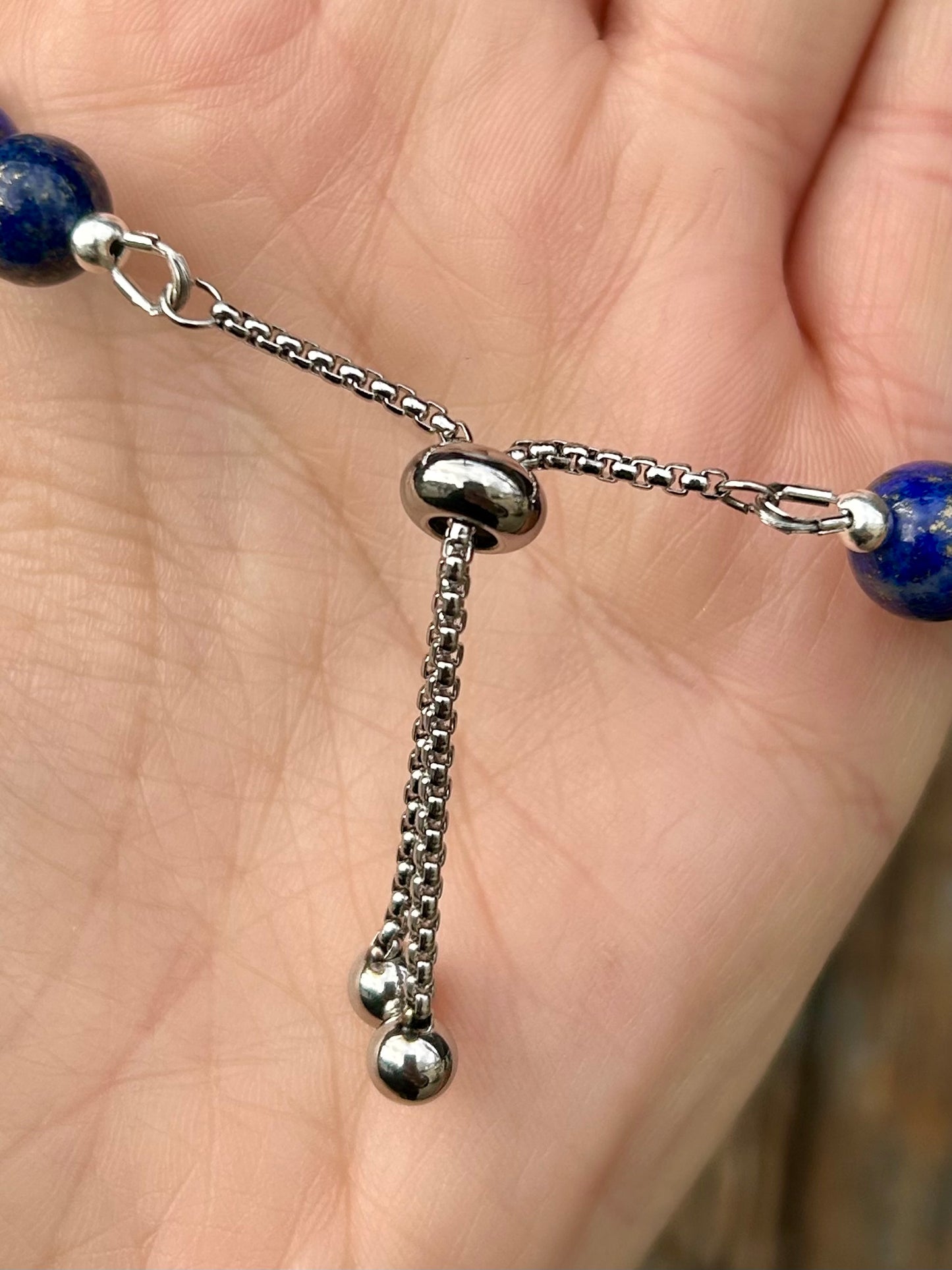 Bracelet en Lapis-Lazuli 8 mm avec Fermoir en Acier Inoxydable – Élégance et Sagesse - Fait Main