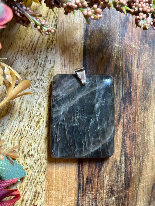Pendentif Pierre de Lune Noire