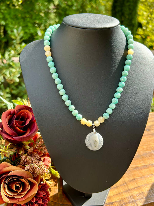 Collier Lumière Intérieure – Amazonite, Calcite Orange & Quartz Solaire